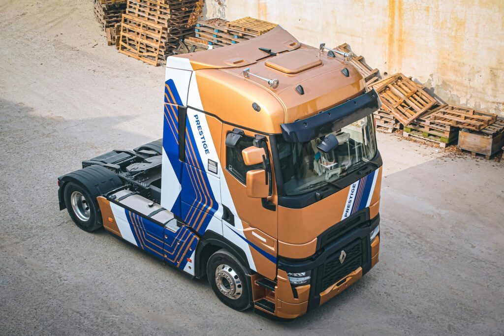 Crafting the Perfect Blog Structure: A Guide for Effective Blogging Aerial view of a Renault truck in an industrial area with scattered wooden pallets, showcasing modern design.